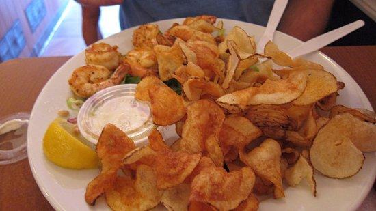 Ike's Famous Crabcakes 2