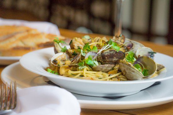 Satis Bistro