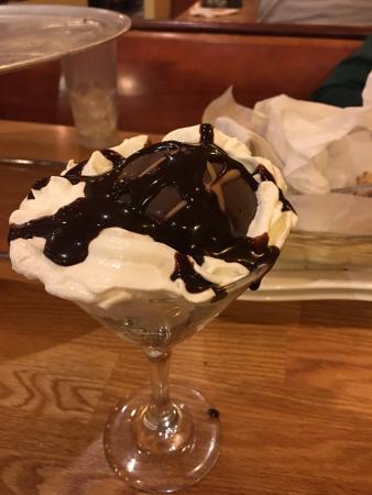 Legends Gourmet Pizza & Salads