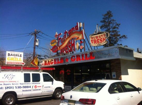 Midland Bagels and Grill